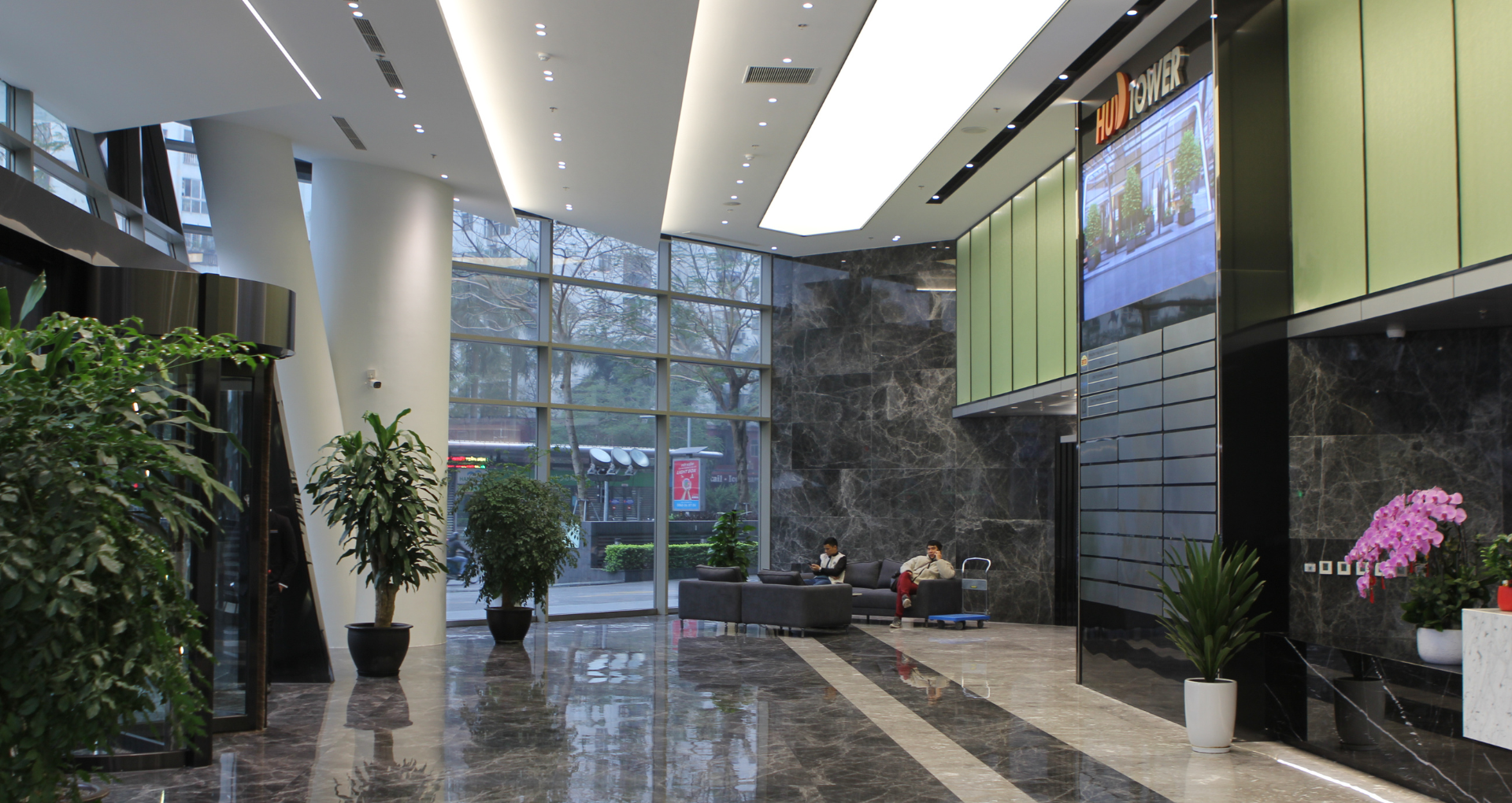 Sảnh chính Sảnh chính