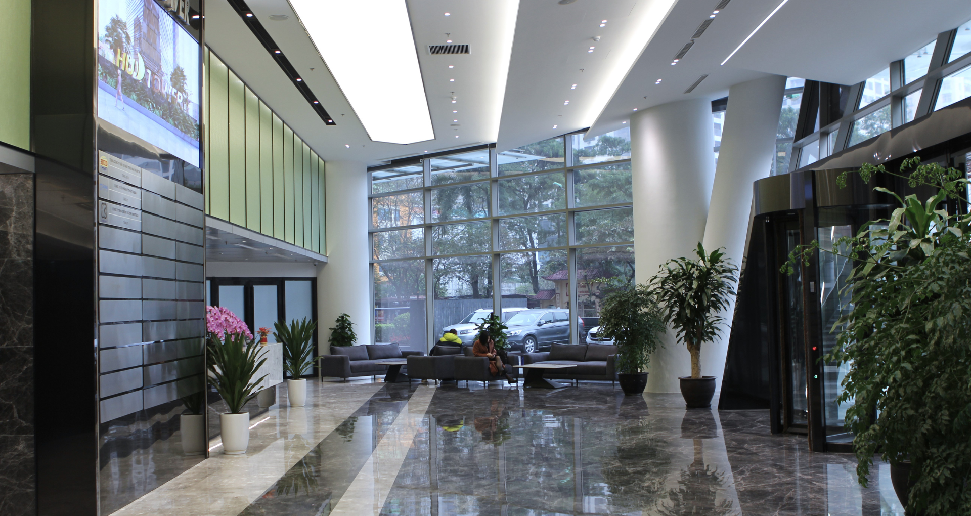 Sảnh chính Sảnh chính